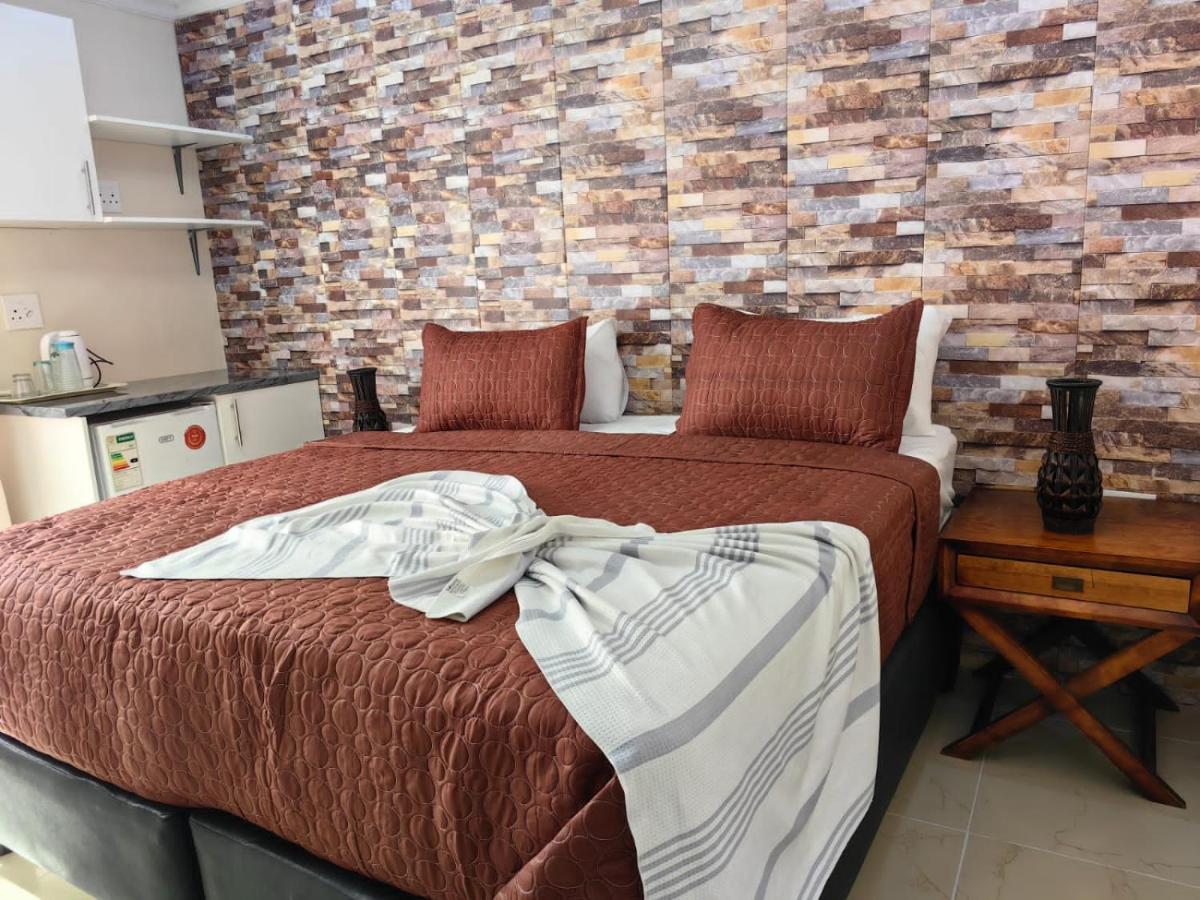 Essential Lodge23 Homestay